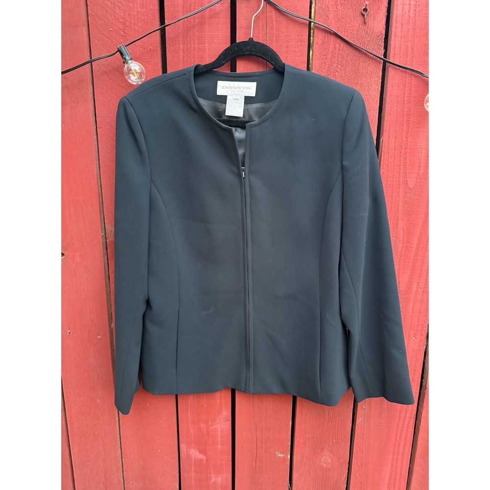 Jones New York Platinum Women's Black Zip Front Blazer Size 14 Shoulder Pads